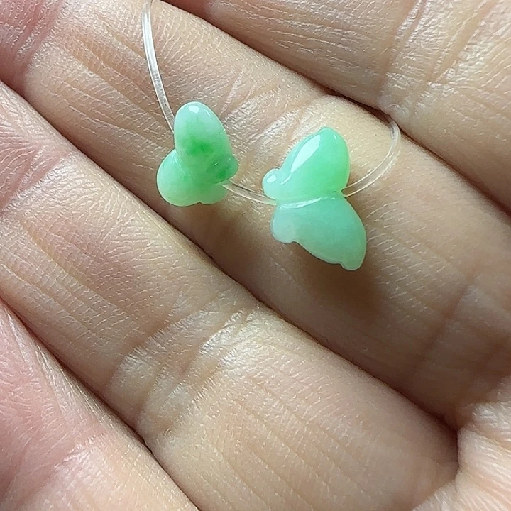 翡翠未镶嵌颈饰天然缅甸翡翠绿蝴蝶