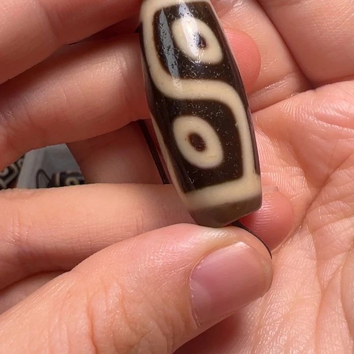 重***东玛瑙/玉髓未镶嵌颈饰