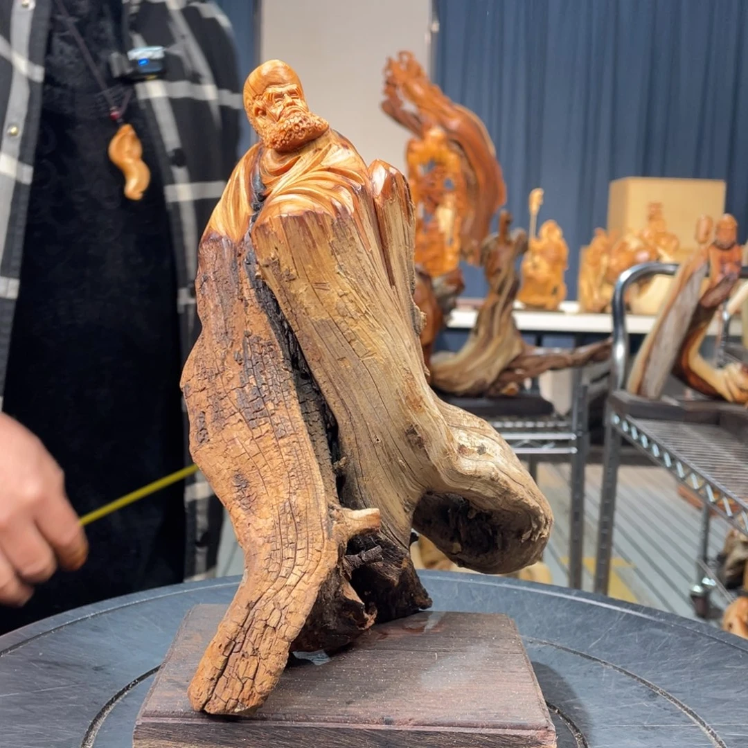 柏木（崖柏）随型摆件