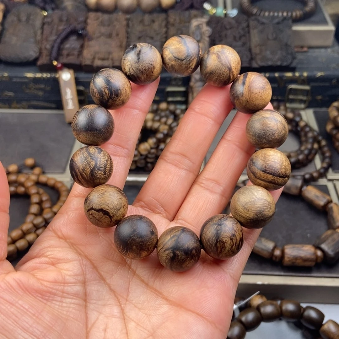 沉香手串广**缘印尼达拉干留疤