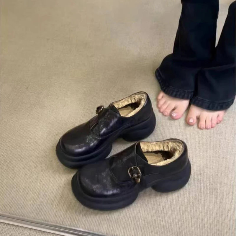 英伦风复古圆头皮带扣厚底小皮鞋女2025新款学院风增高单鞋乐福鞋