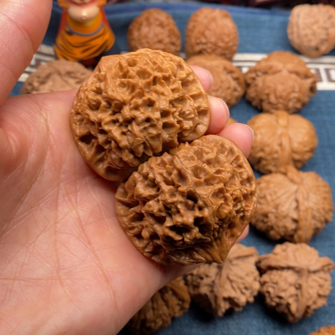 文玩核桃把件45全品官帽