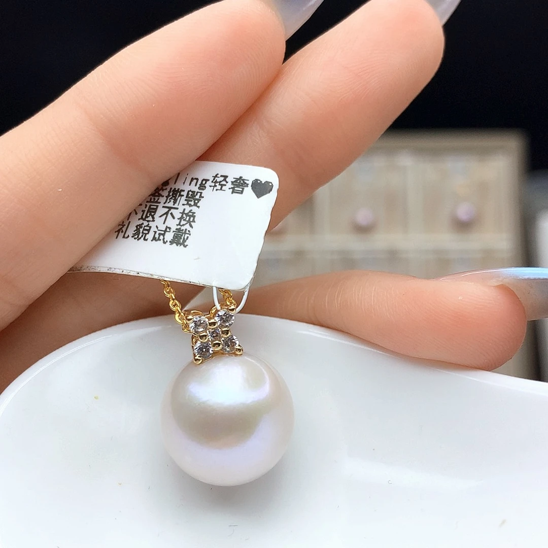 淡水珍珠合金颈饰