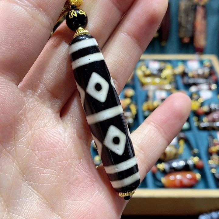 玛瑙/玉髓颈饰合金30