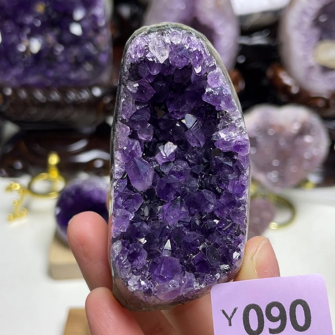 紫晶摆件未镶嵌晶震