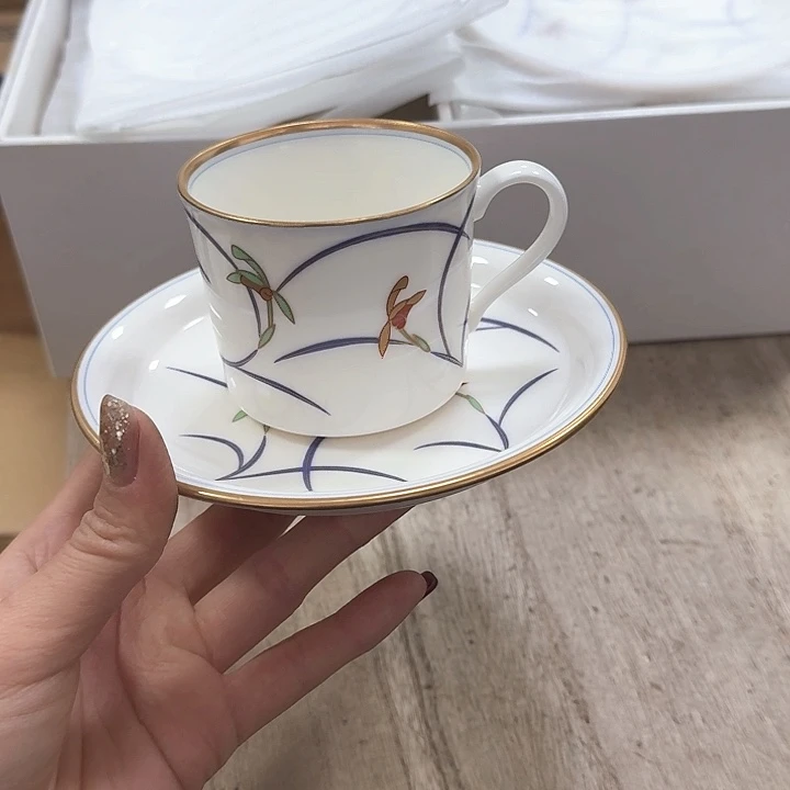 瓷片噗哈哈哈哈哈哈哈哈哈我