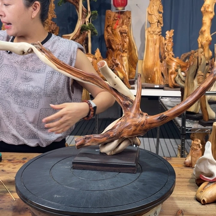柏木(崖柏)随型飘枝