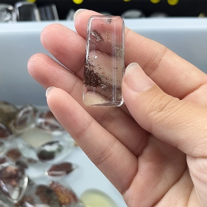 桑***酒吊坠(赠链)未镶嵌水晶