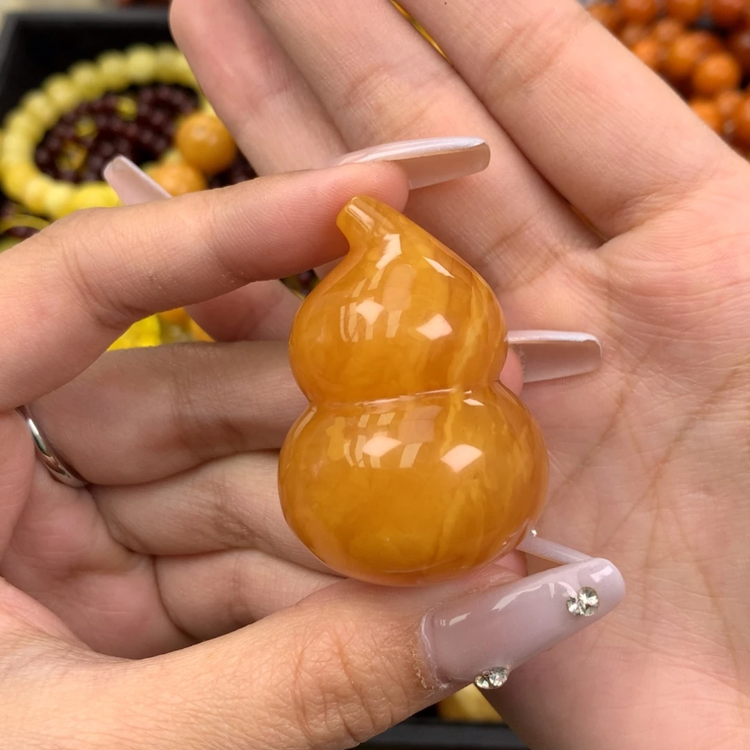 琥珀未镶嵌珠宝奇石45*31