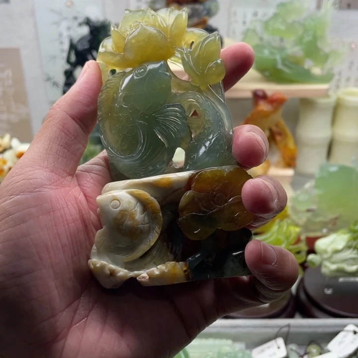 蛇纹石玉未镶嵌四大名玉摆件