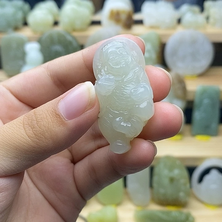 未镶嵌和田玉挂件