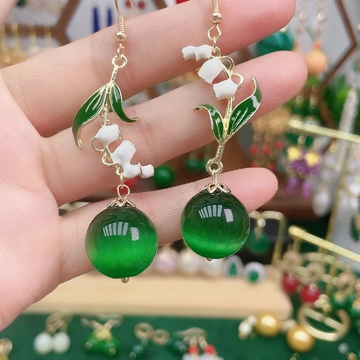 石英岩玉合金耳钉