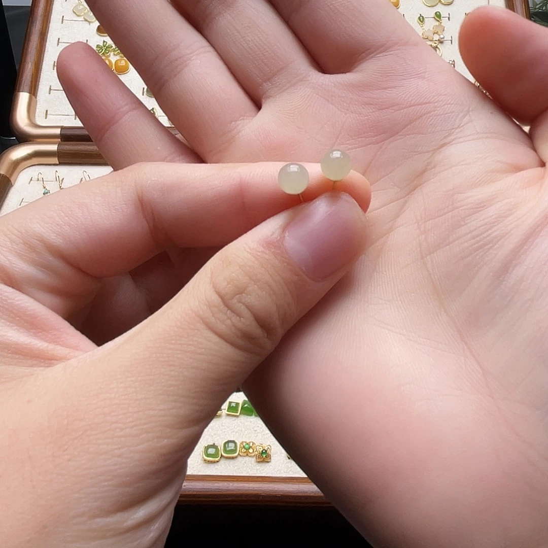 银S925镶嵌和田玉耳饰