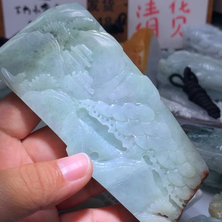 翡翠未镶嵌颈饰保真天然A货翡翠