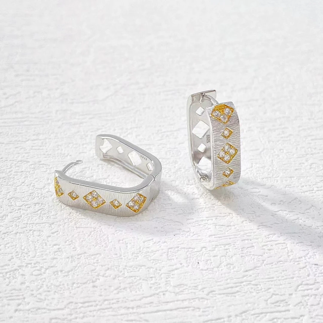 925银耳饰 木木（BO386） 精镶拉丝布锲方形耳扣