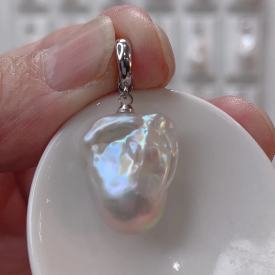 颈饰未镶嵌淡水珍珠