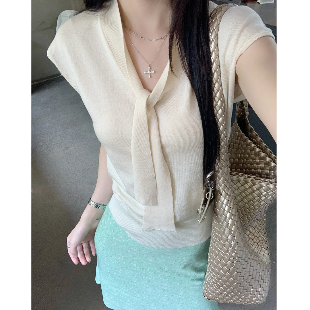 浅杏色莱赛尔细织绑带针织上衣#8007