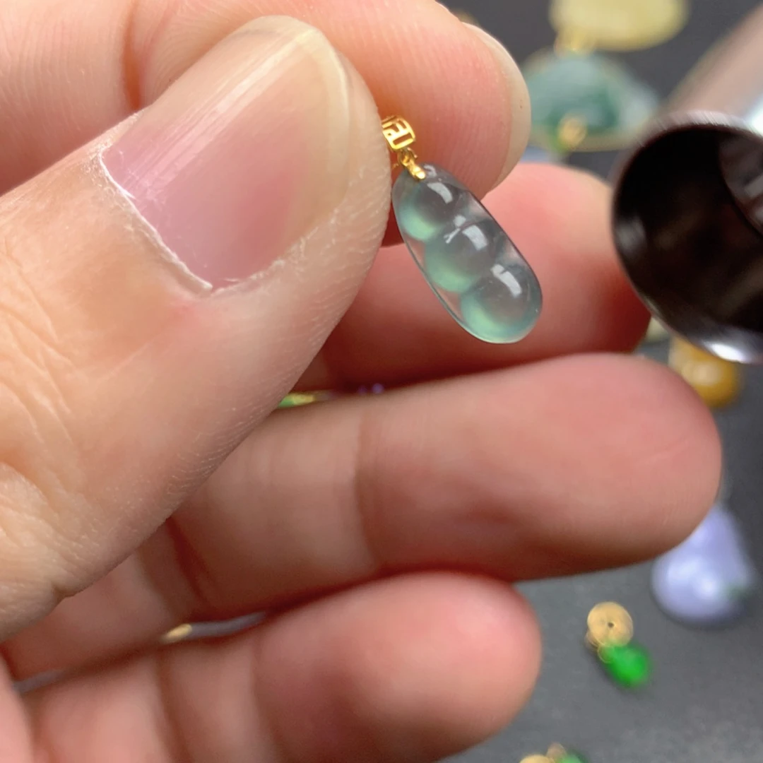 【闪购商品】颈饰18K金镶嵌翡翠翡翠