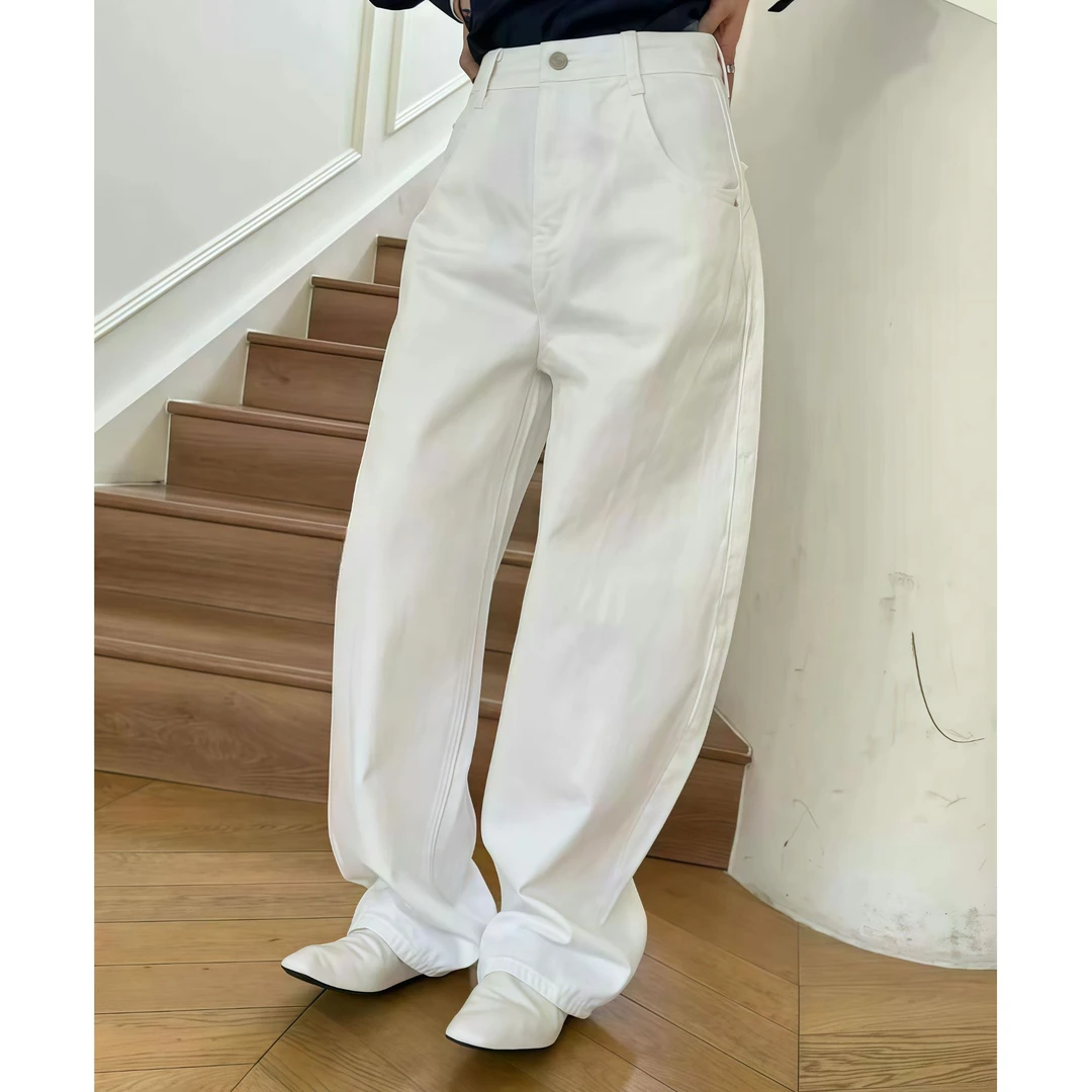 Q后严选.25春夏新款高腰白色弯刀牛仔裤61372垂感