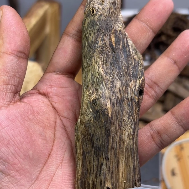 沉香沉香碎屑31克