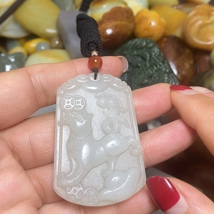 和田玉未镶嵌挂件