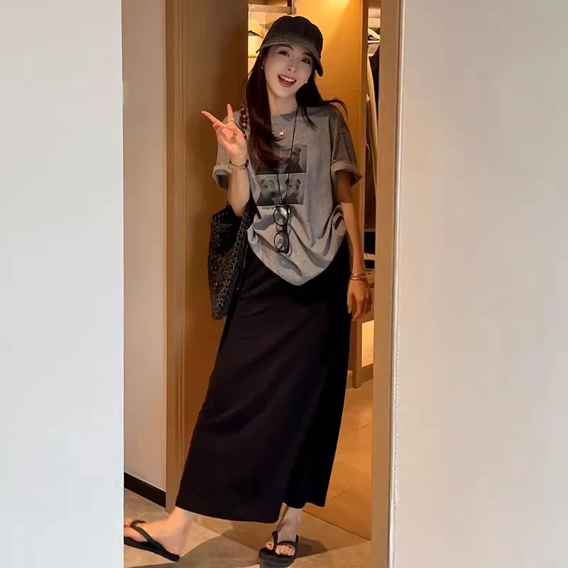 欧货减龄时尚套装女夏季卡通印花短袖t恤休闲开叉半身裙子两件套