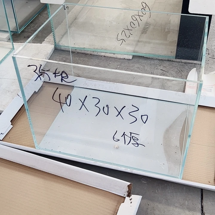 玻璃40.30.30裸缸