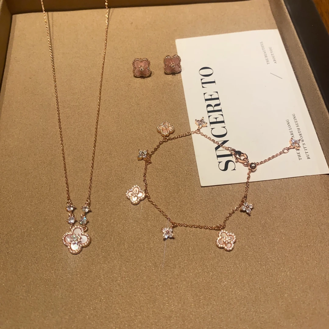 铜合金锆石手链 粉色贝壳四叶花手链精致高级感满钻轻奢项链手链