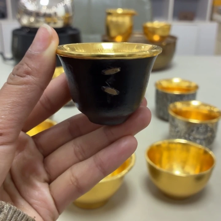 李小鹤铁包金1克足金999铃铛杯35毫升