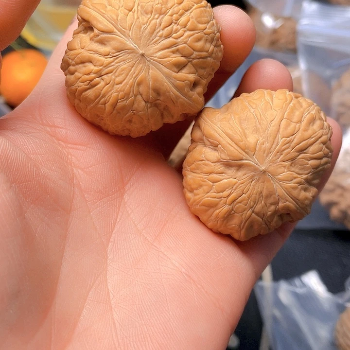 文玩核桃吊坠铁锤妹妹