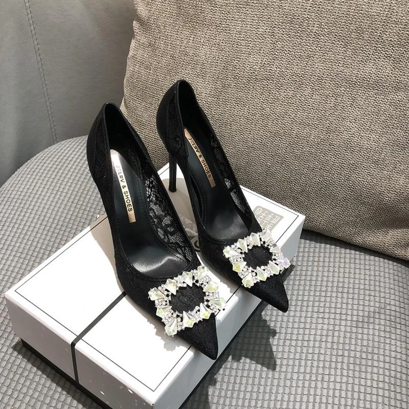 感水钻蕾丝高跟鞋尖头细跟黑色2025春夏新款气质名媛浅口单鞋
