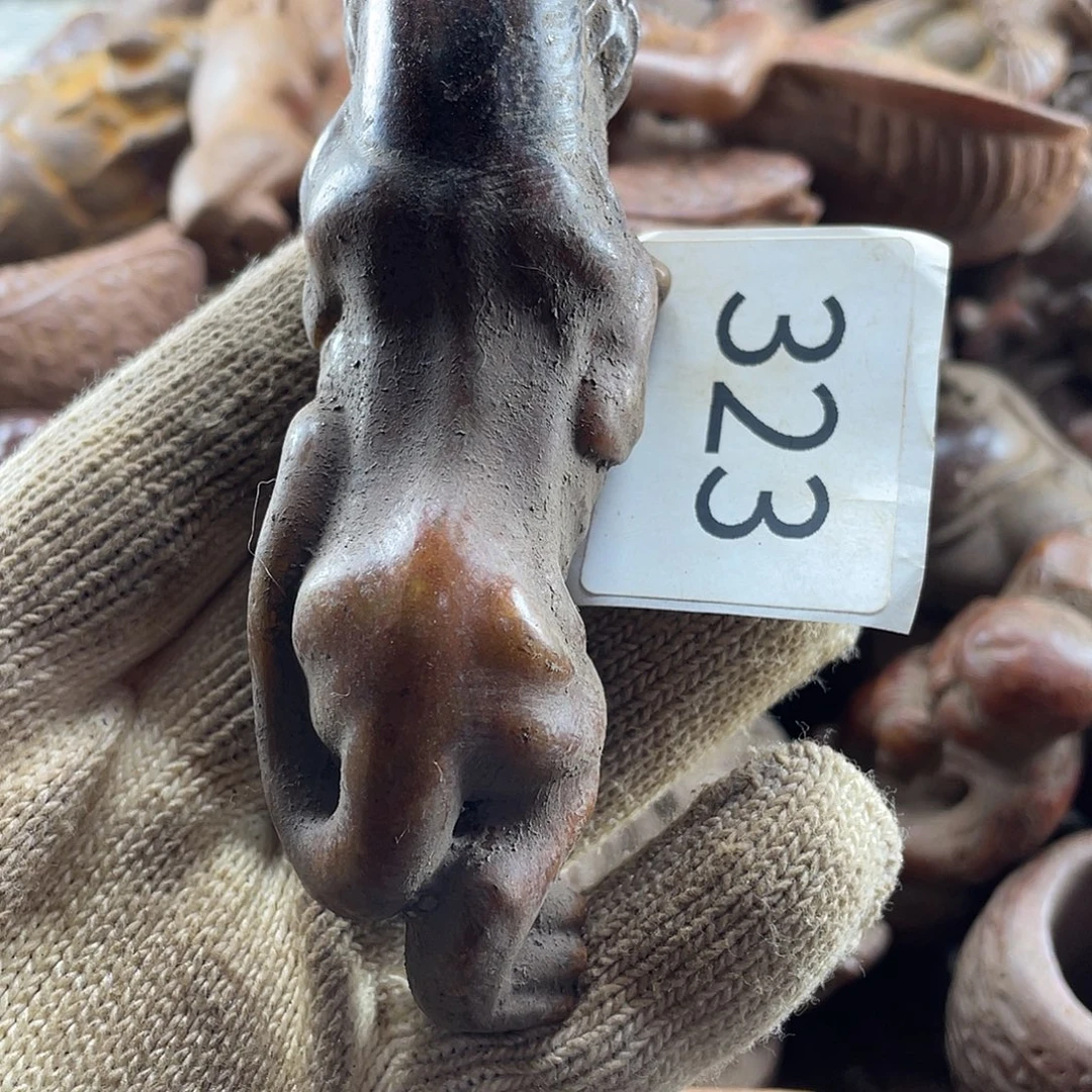 揭***斗和田玉（糖玉）未镶嵌挂件