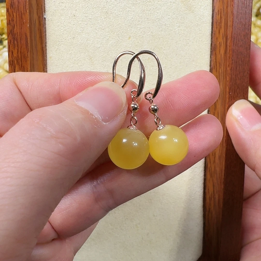 琥珀未镶嵌耳饰满蜜鸡油黄蜜蜡耳环，12m+