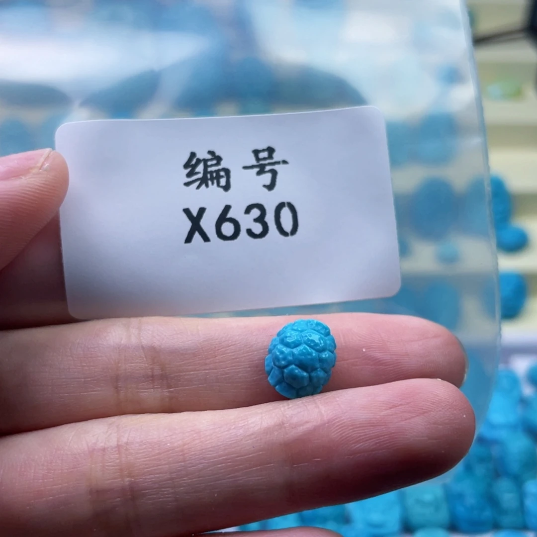 未镶嵌绿松石天然原矿绿松石雕件