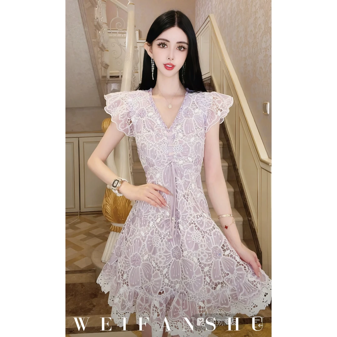 WEIFANSHU/魏凡舒【午后庭院】夏季新款设计感抽绳V领蕾丝连衣裙