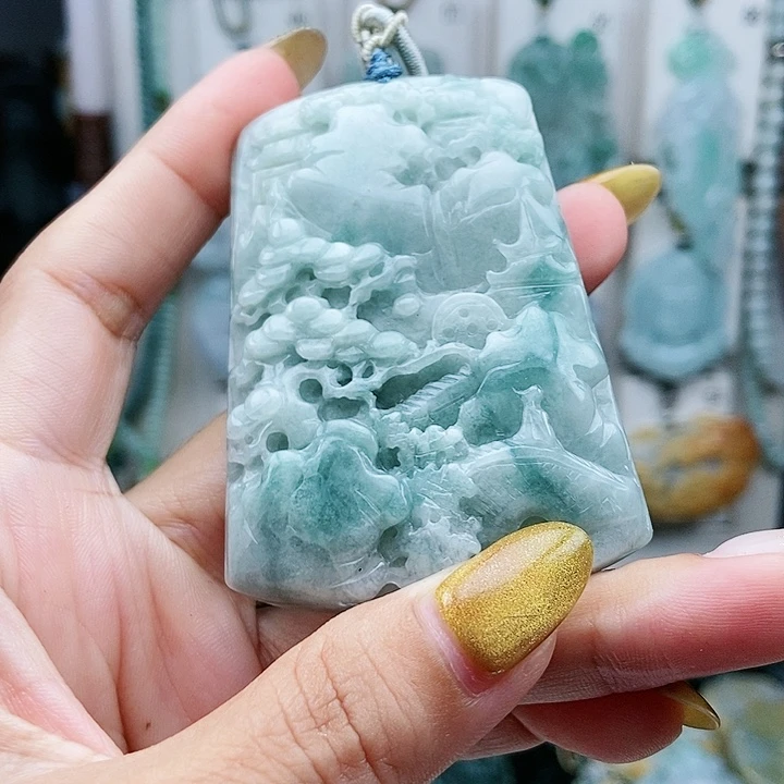 翡翠未镶嵌颈饰翡翠