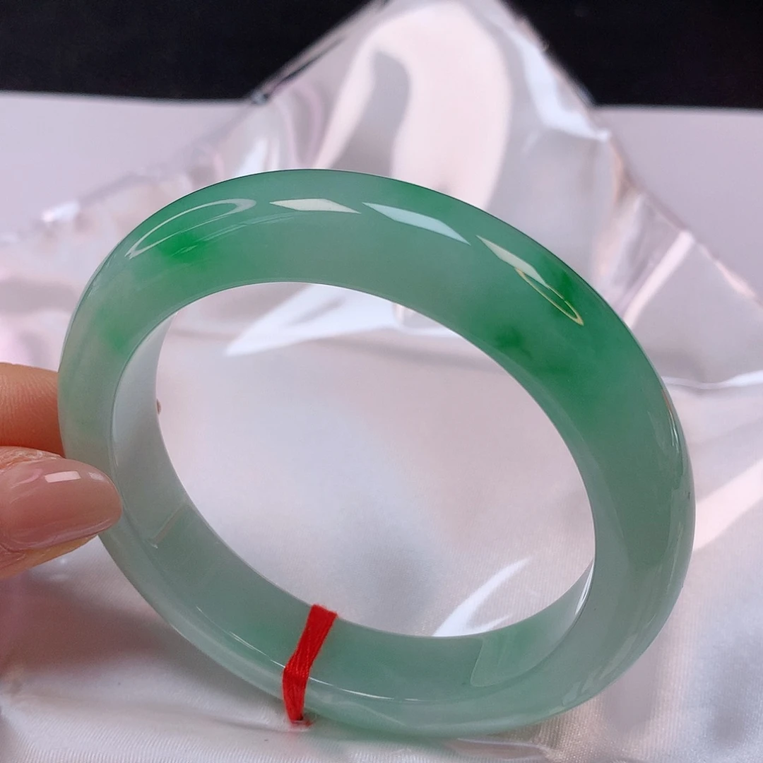 【闪购商品】翡翠手镯未镶嵌58翡翠手镯