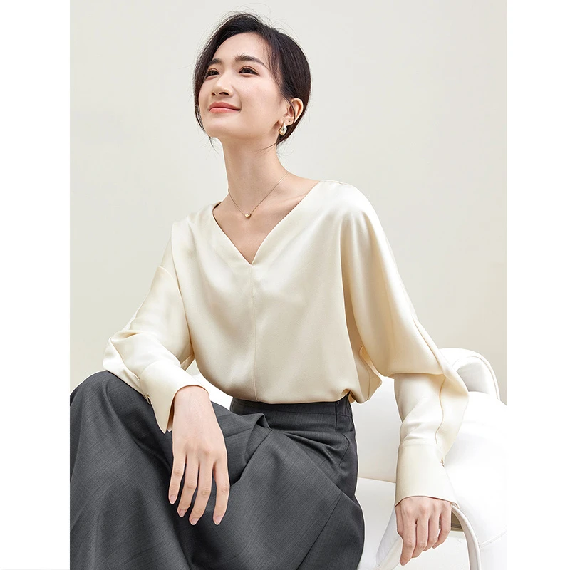 洋气随性文艺气质通勤V领雪纺衫57995X
