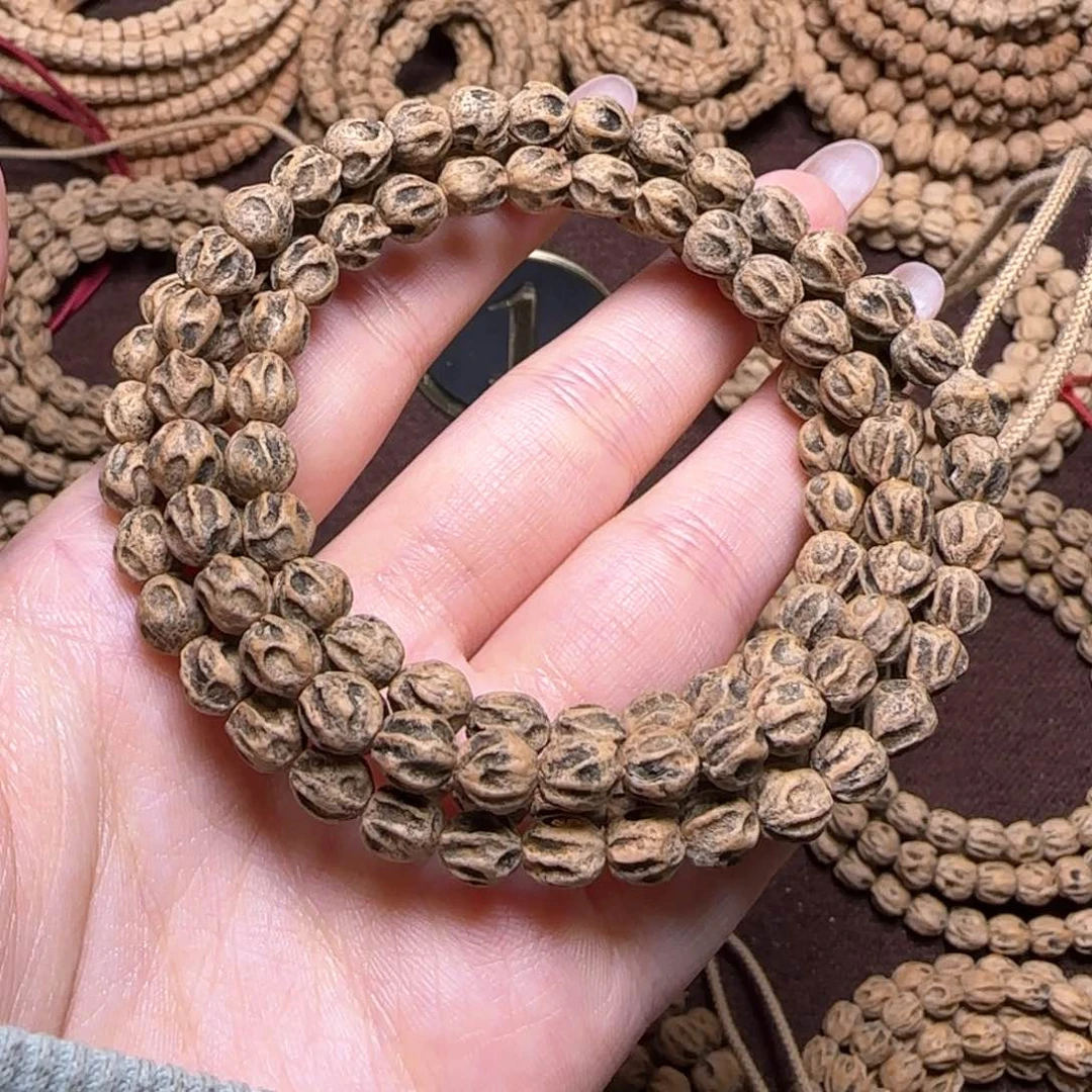 柏香籽/百香籽手串A*