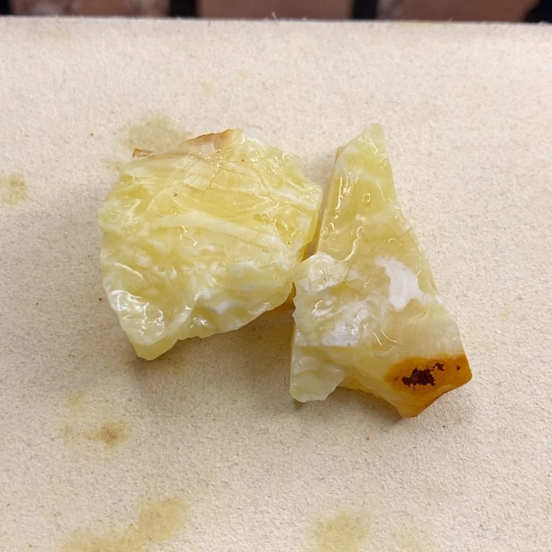 未镶嵌定制琥珀梨