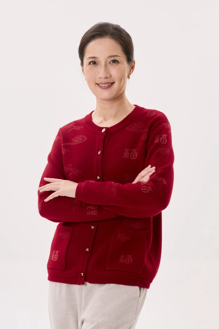 老美华冬季女士红色喜庆福字开怀春节毛衫毛衣434210017