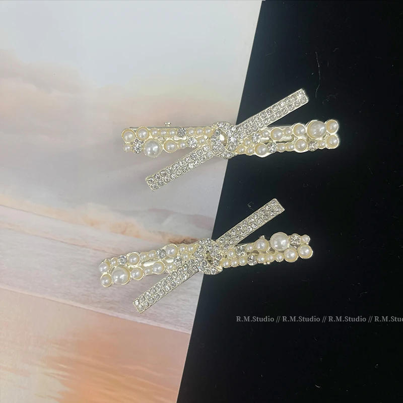 日韩轻奢风格超仙气质鸭嘴夹女满钻珍珠边夹发夹头饰简约时尚发夹