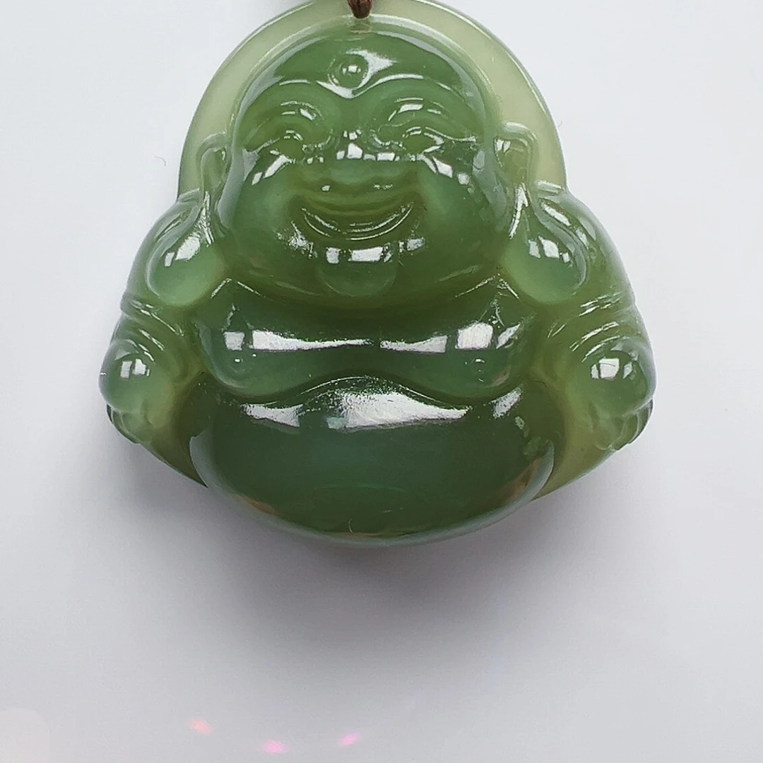 吊坠(赠链)未镶嵌和田玉在**方