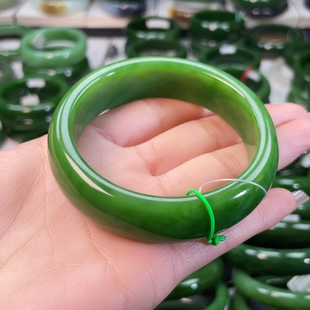 和田玉（碧玉）手镯未镶嵌