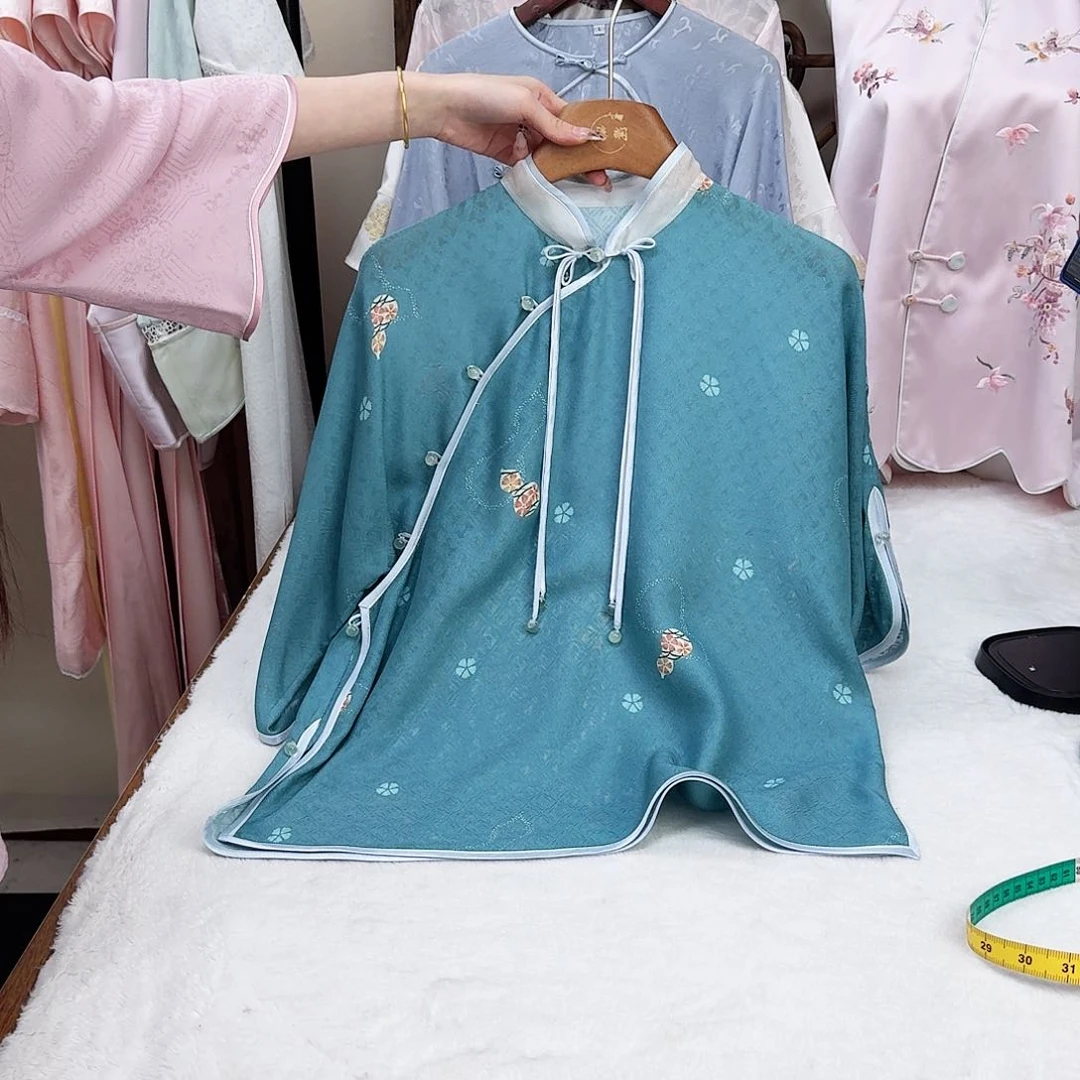 织绣真丝蓝色斜襟上衣