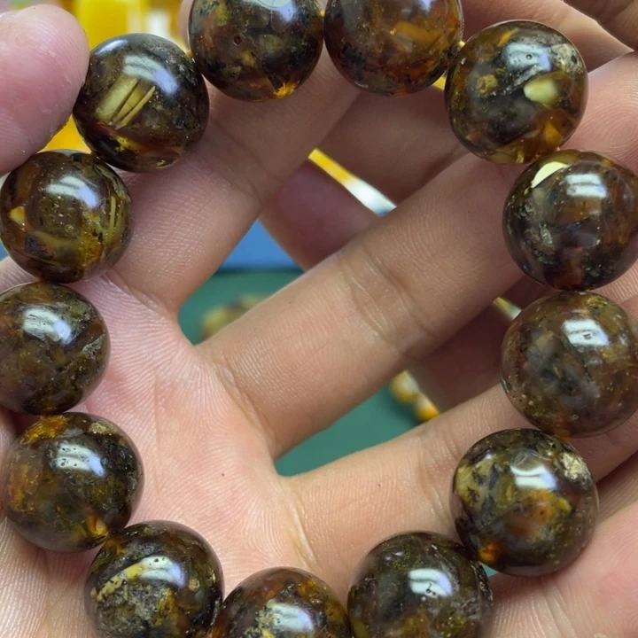 琥珀未镶嵌珠宝奇石