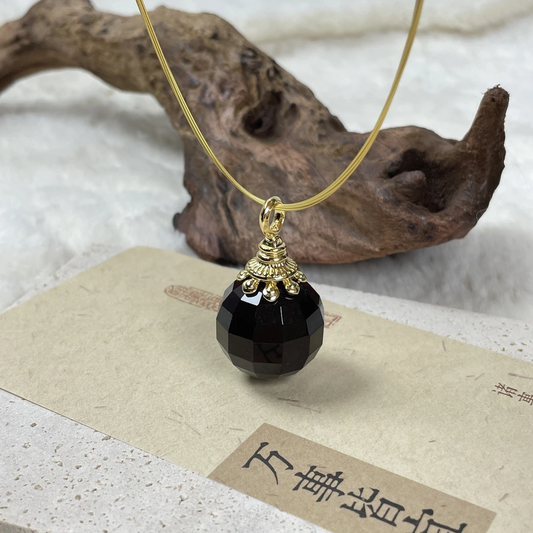 芷桦珠宝-天然缅甸灵草珀钻切圆珠吊坠项链锁骨链简约时尚休闲