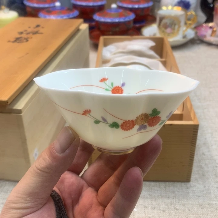 金瓷阁家的美丽瓷器