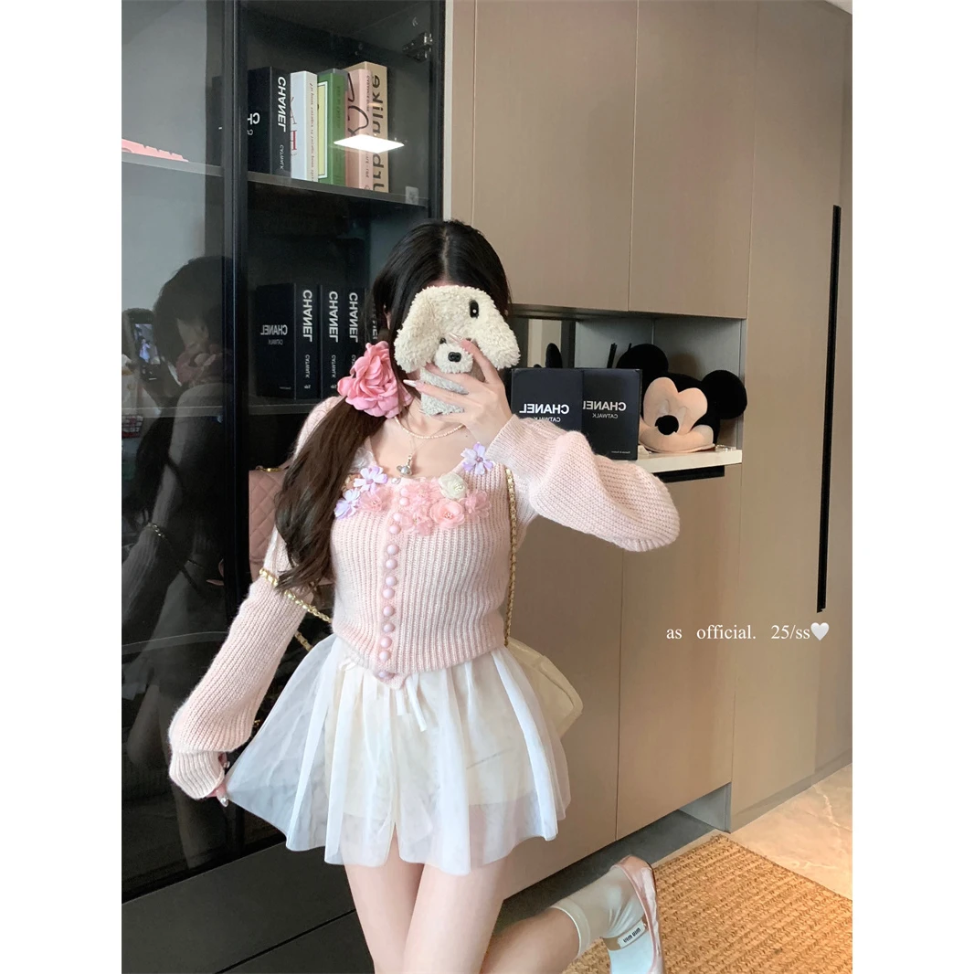 小众立体手工订花朵绝美毛衣女2025早春新款时尚温柔风收腰针织衫