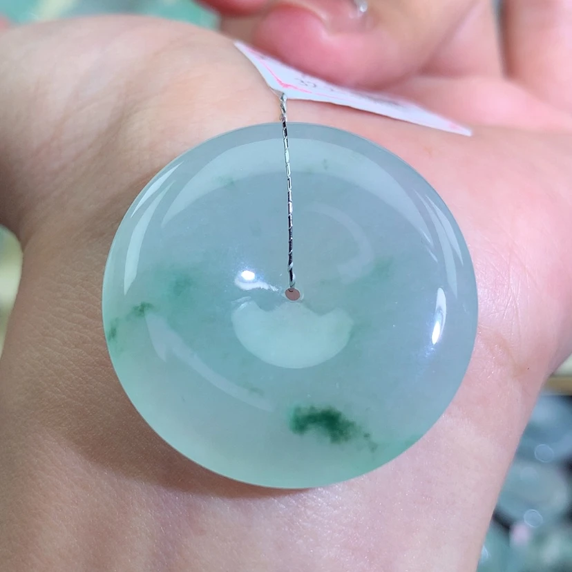 【闪购商品】翡翠未镶嵌吊坠(不含链)